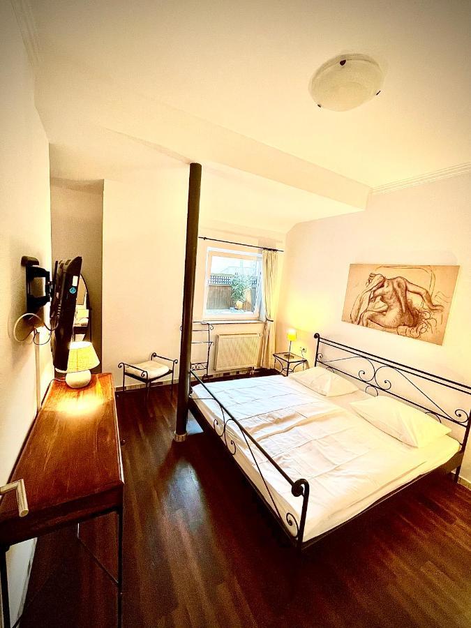 Hotel Zur Roemerbruecke Neuwied Zewnętrze zdjęcie